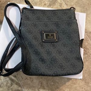 Guess crossbody bag